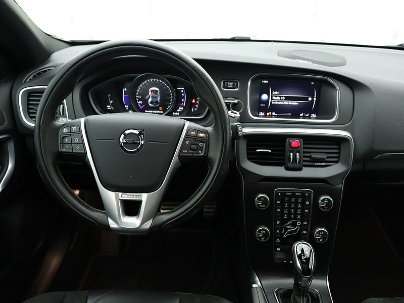 36007765 volvo v40 1 5 t3 polar sport panoramadak navigatie pdc 6 05