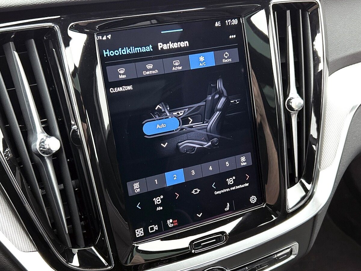 48706009 volvo v60 2 0 t6 awd plus dark panorama dak trekhaak leder blis 50