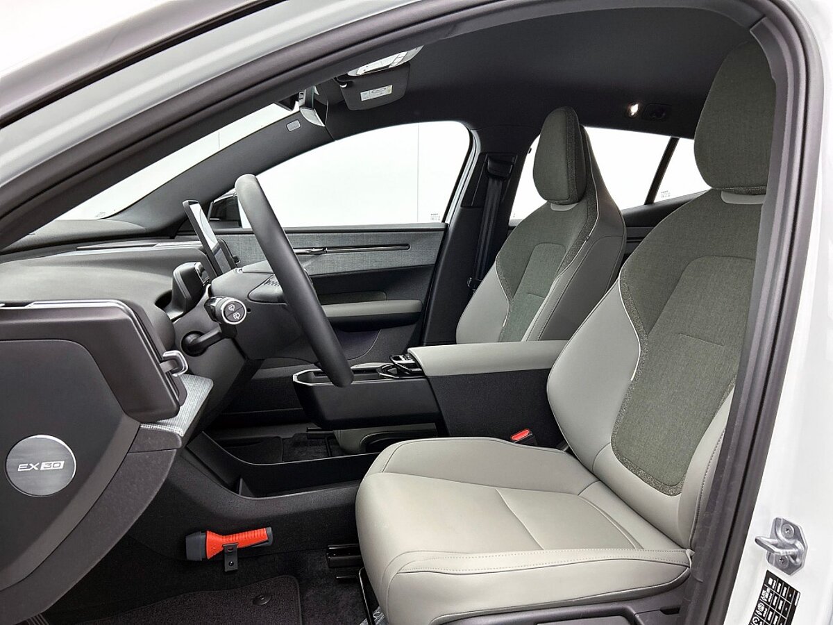 48960844 volvo ex30 extended plus 69 kwh trekhaak climate pack 76