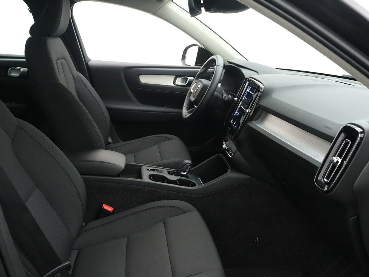 35125842 volvo xc40 1 5 t4 recharge inscription 69