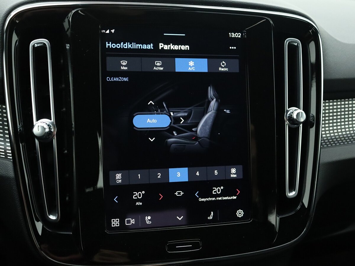 35835361 volvo xc40 recharge pro panorama dak harman kardon memory stoelen d7a724