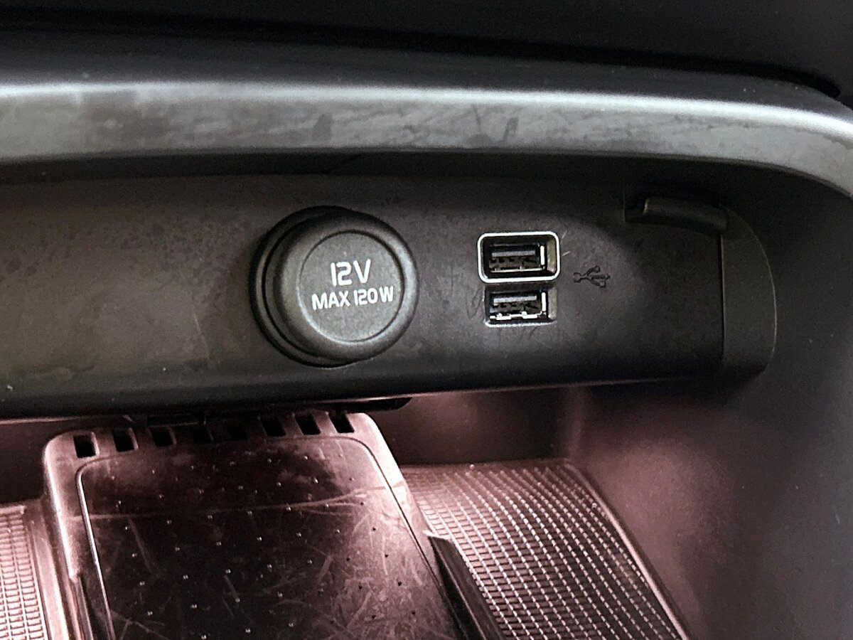 46744949 volvo xc40 1 5 t4 r design h k dab trekhaak nubuck camera 7fc193