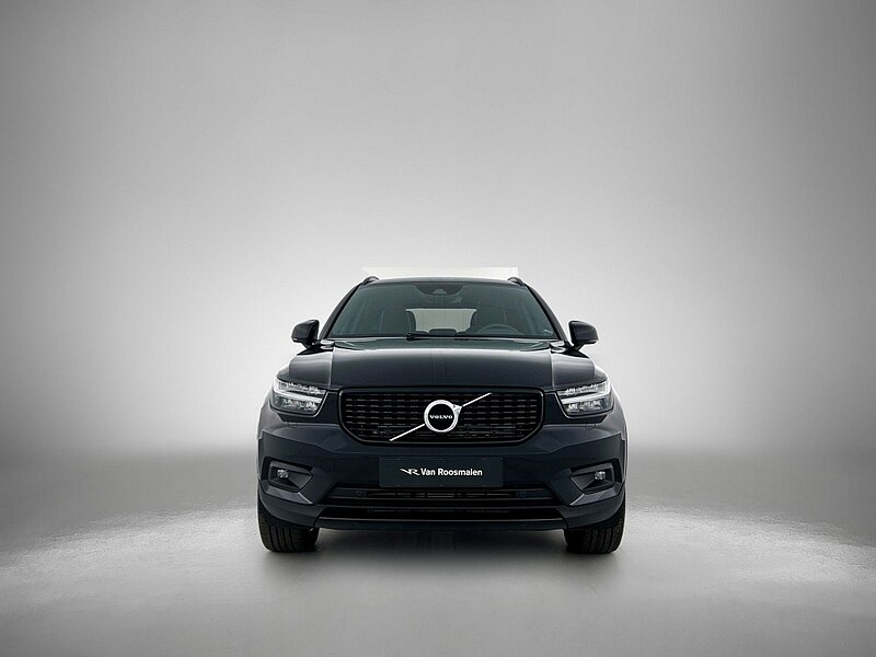 46990970 volvo xc40 1 5 t4 recharge r design 6 01