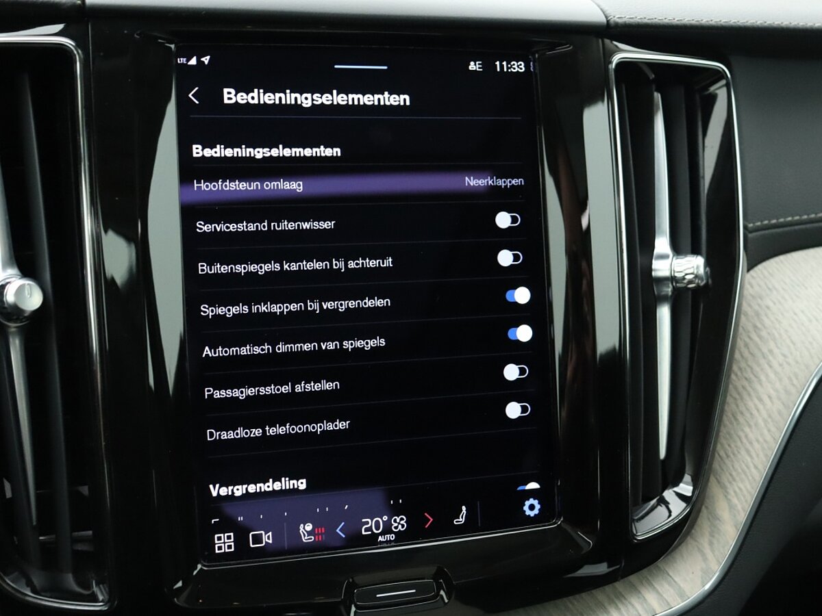 36050833 volvo xc60 2 0 t6 recharge awd inscription luchtvering trekhaak 50d116