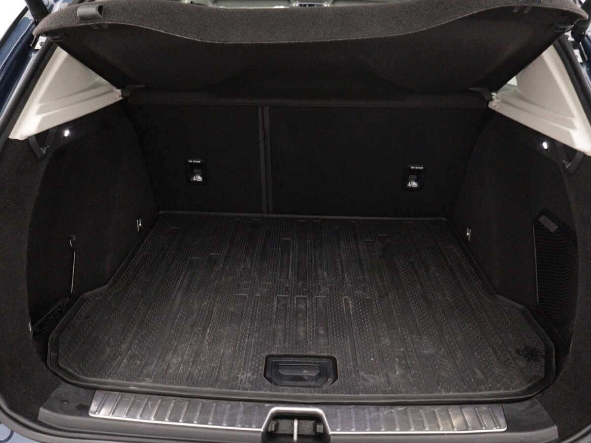 44878677 lynk co 01 1 5 phev 06