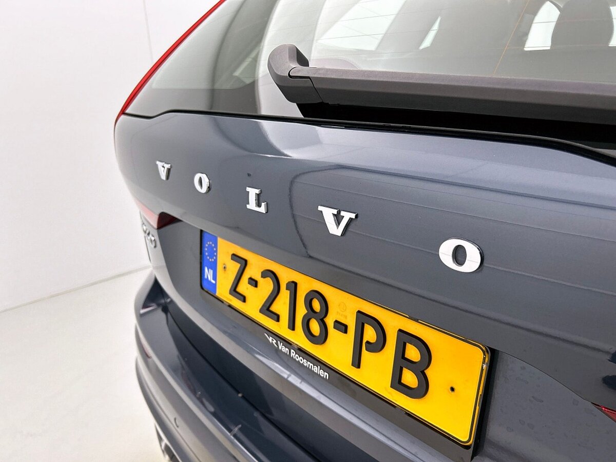 46744793 volvo xc60 2 0 t6 plus dark panorama dak all season trekhaak 53