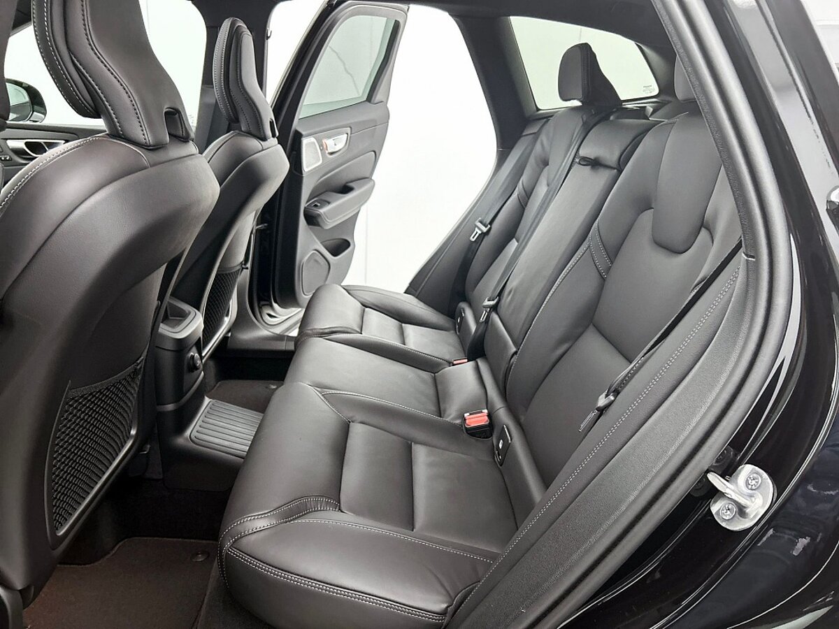 46843930 volvo xc60 2 0 t6 awd ultra black edition bowers wilkins luchtvering 43