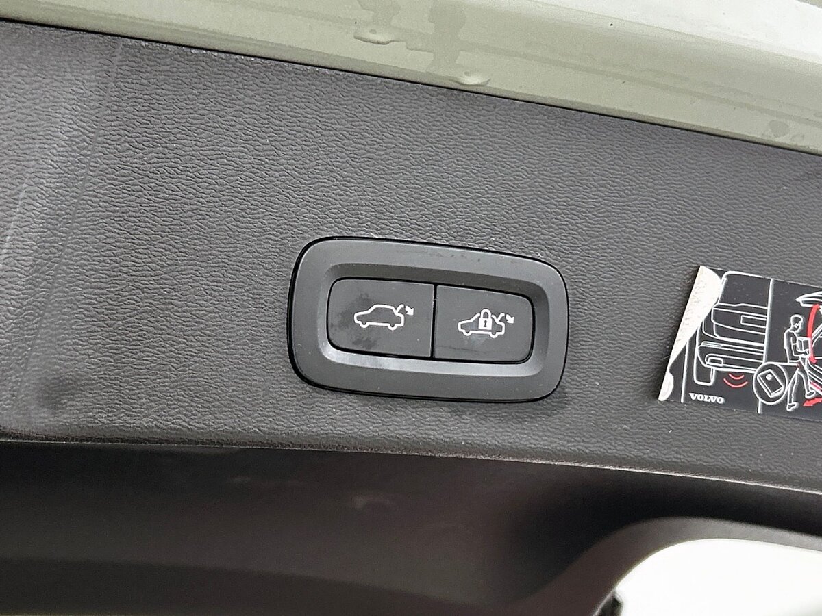 49377121 volvo xc40 twin pro 91 soh pano 360 h k memory seats warmtepo 51