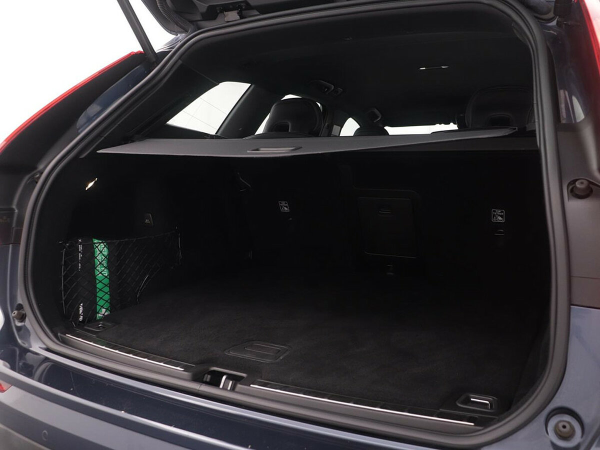 35649010 volvo xc60 2 0 t4 momentum pro leder bekleding adaptive cruise camera b30c76