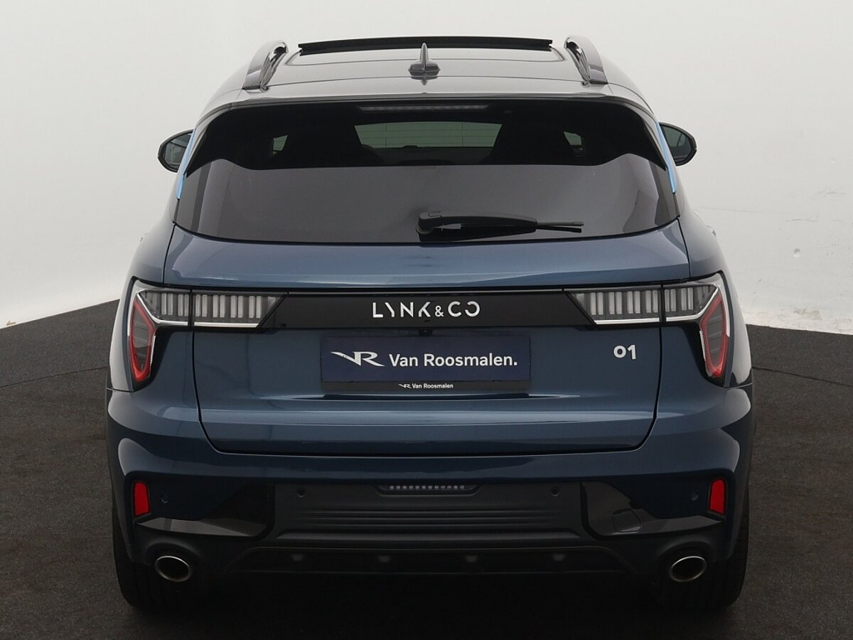 44963555 lynk co 01 1 5 phev business edition rondomzicht camera s elektrische s 4 02