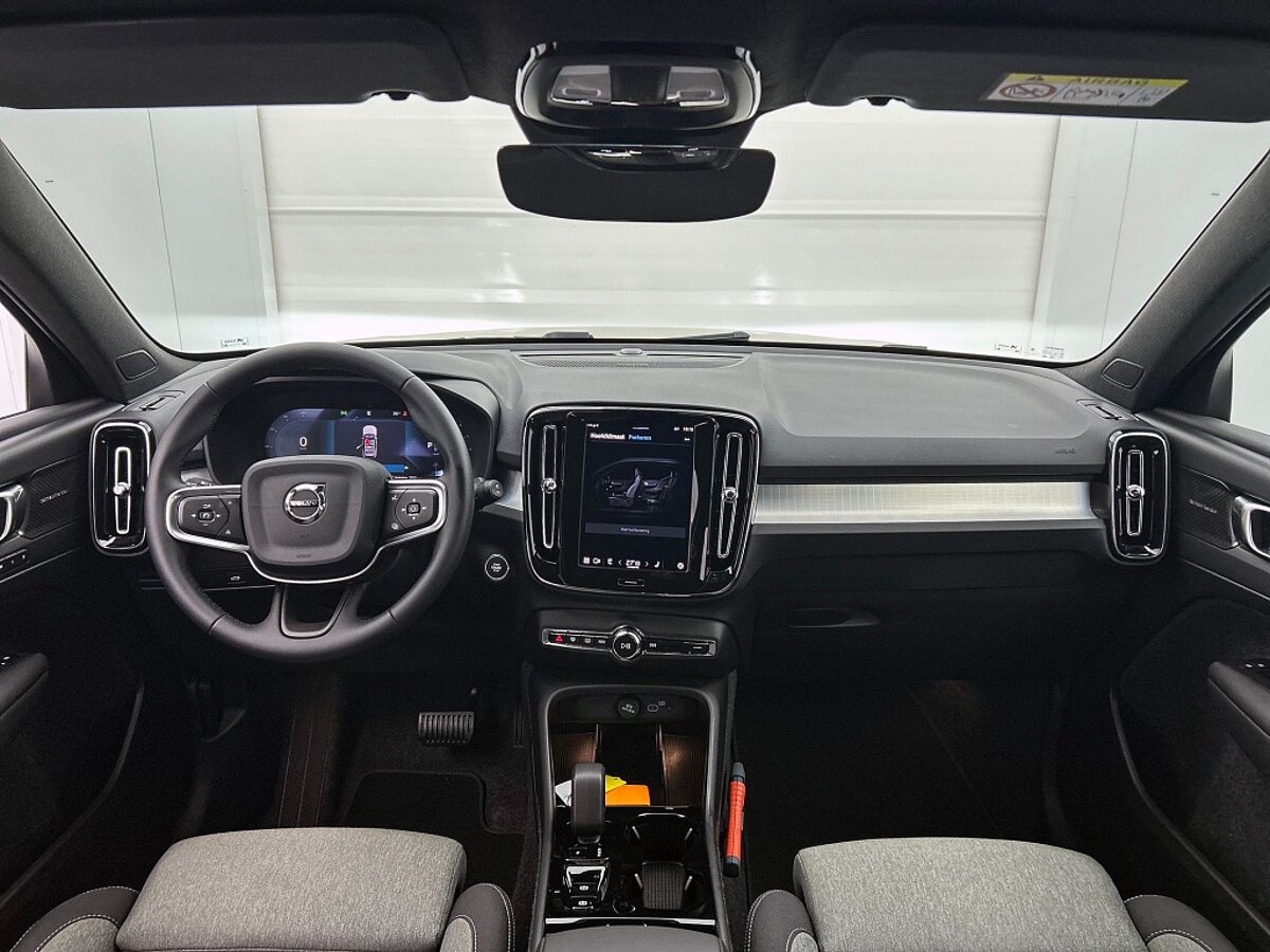 47569062 volvo xc40 2 0 b4 plus dark trekhaak harman kardon 38