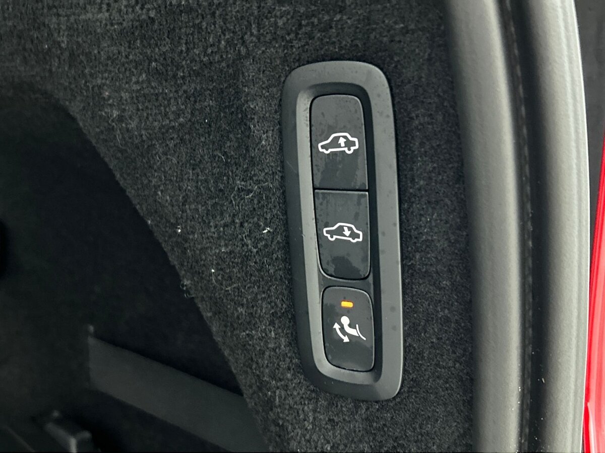 48454298 volvo xc90 2 0 t8 awd utimate dark leder luchtvering panoramadak tr 9 02