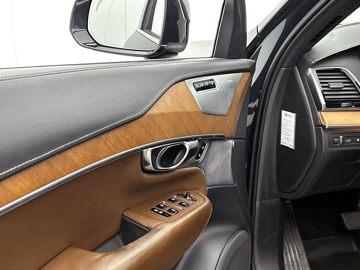 48879643 volvo xc90 2 0 t8 twin engine awd inscription leder panorama dak trek 62