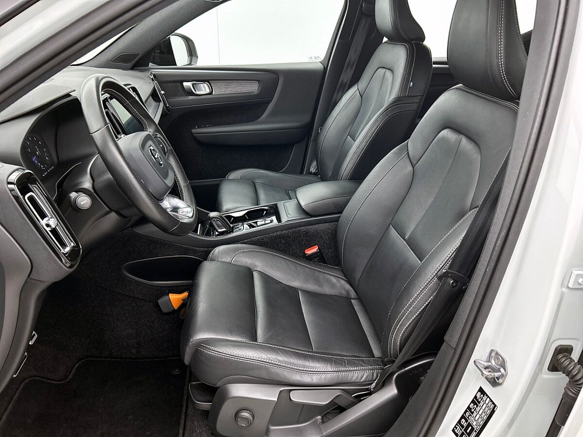 49484366 volvo xc40 t3 geartronic r design adaptive cruise trekhaak climate 54