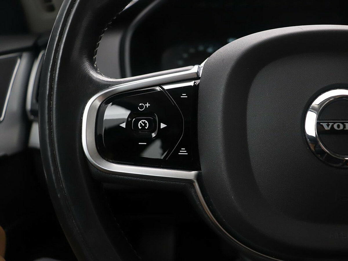 34255240 volvo xc90 2 0 d5 awd momentum 12 maanden garantie leder cd26fd