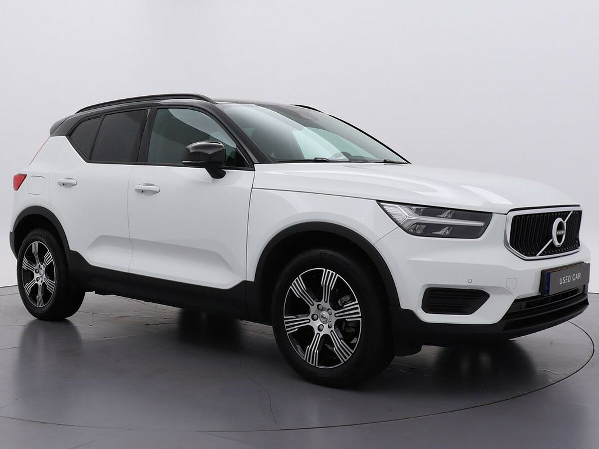 34674506 volvo xc40 1 5 t2 automaat r design look 3 05