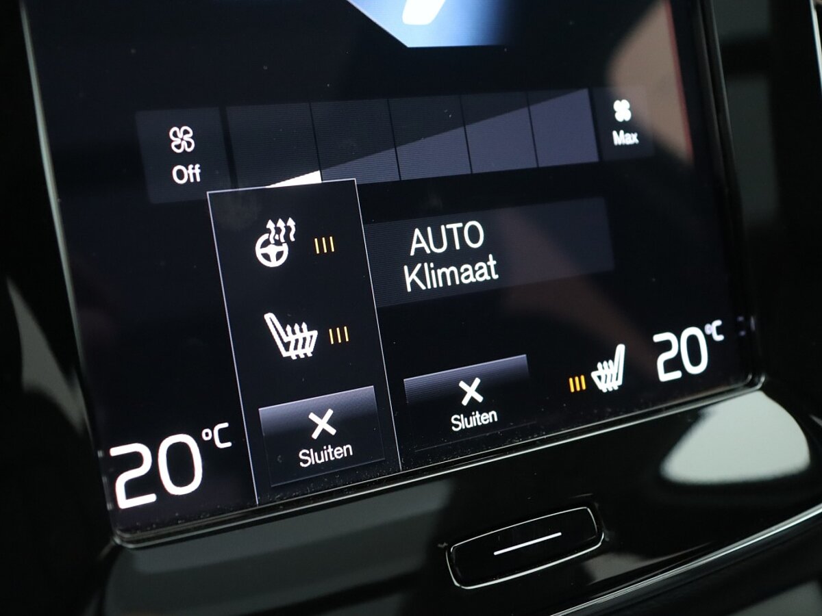 35007209 volvo xc40 1 5 t4 recharge ultimate dark 51b62f