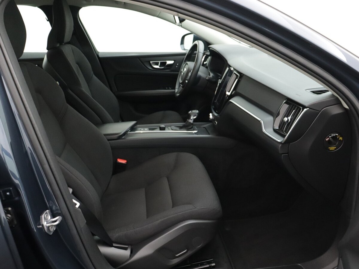 43289141 volvo v60 2 0 t4 momentum stoelverwarming trekhaak 63