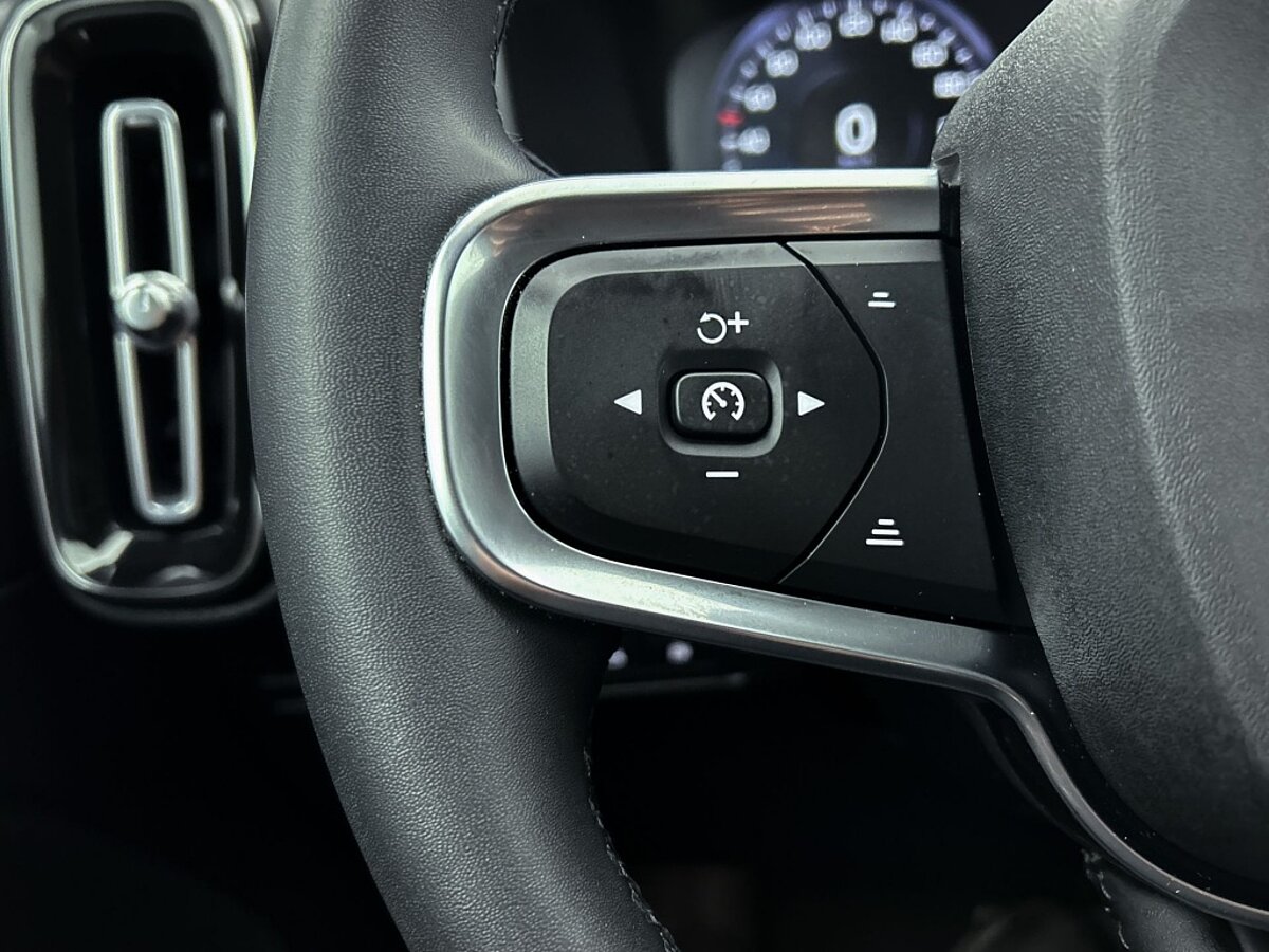 44407023 volvo xc40 1 5 t4 recharge inscription trekhaak achteruitrijcamera d77287