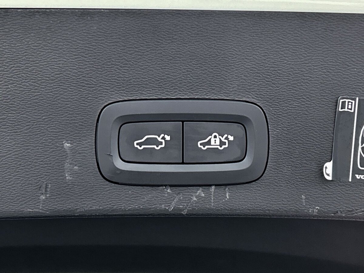 45429956 volvo xc40 1 5 t4 rech inscription expression panoramadak 360 camera 25