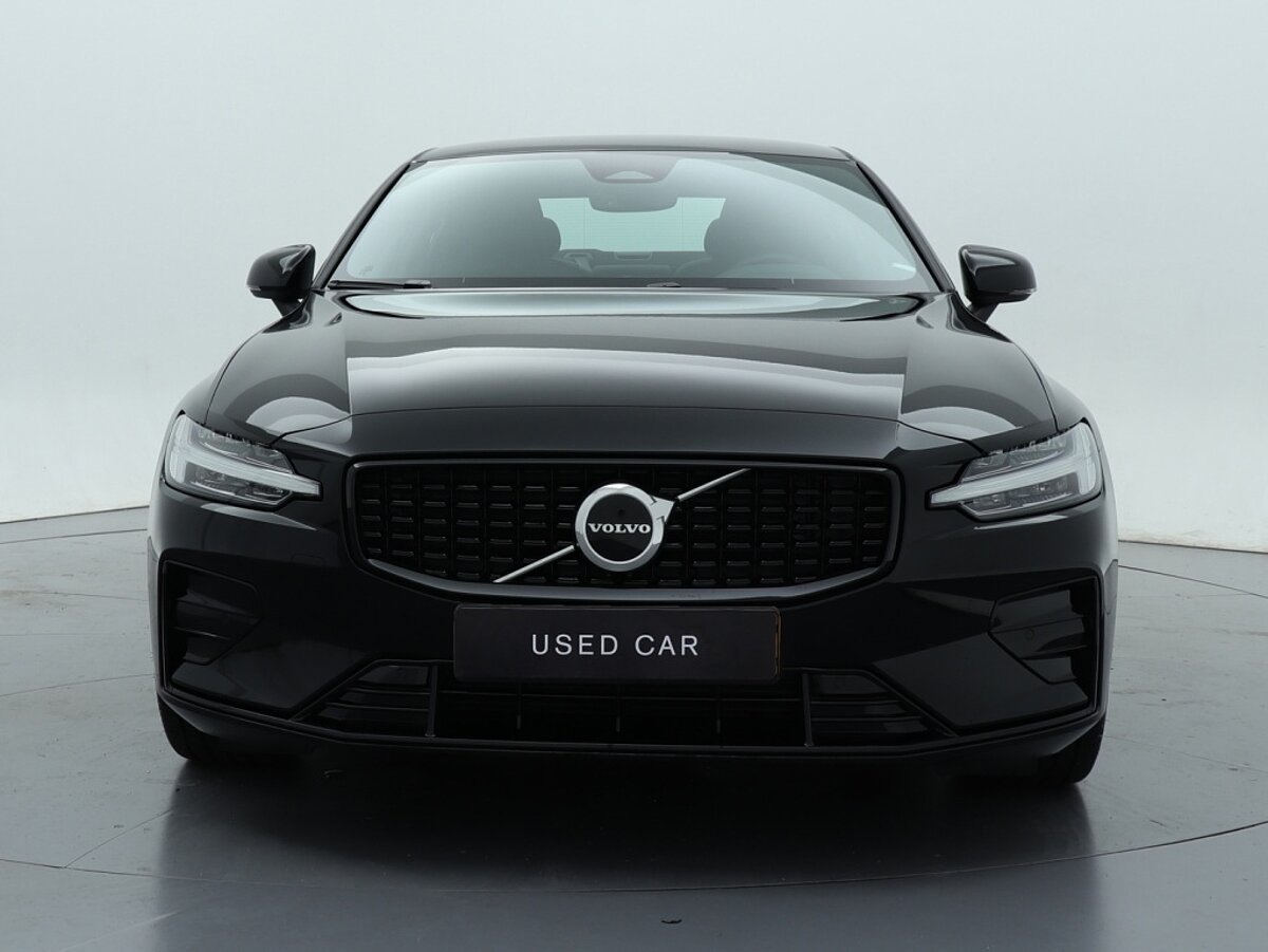 37980794 volvo s60 2 0 b4 plus dark 2 25