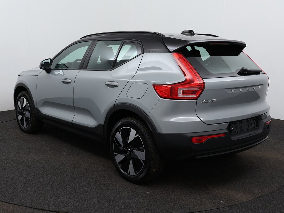 46247872 volvo xc40 extended range core 82 kwh 3 02