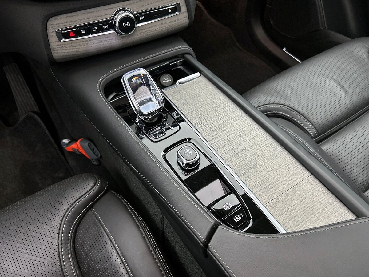 48296559 volvo xc90 2 0 t8 awd ultra dark b782d0