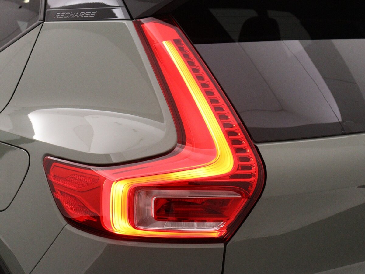 42246444 volvo xc40 extended plus 20 velgen getint glas 610ca9