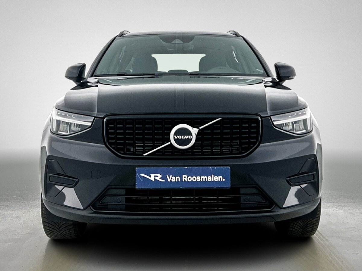 45663226 volvo xc40 1 5 t4 recharge r design 6 04