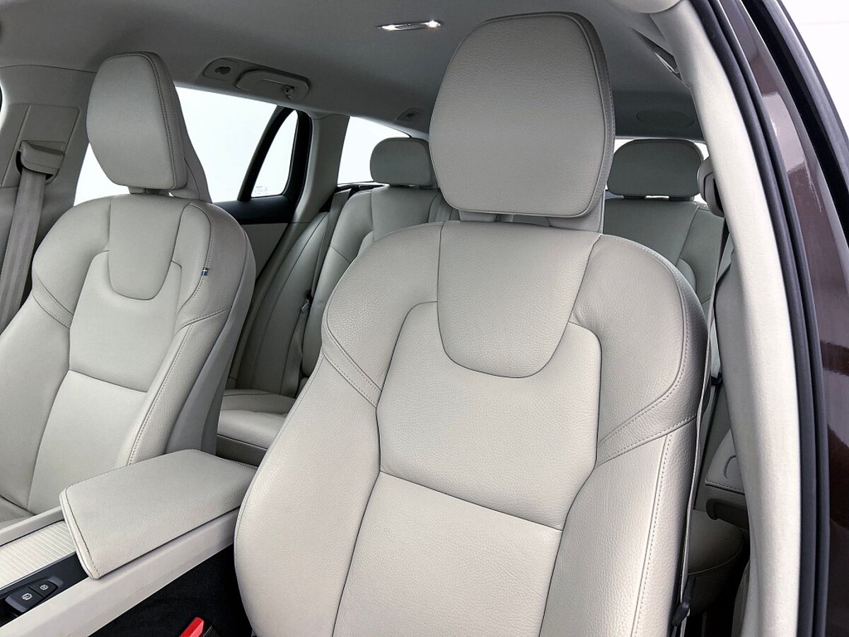 46446123 volvo v60 2 0 t5 momentum 91