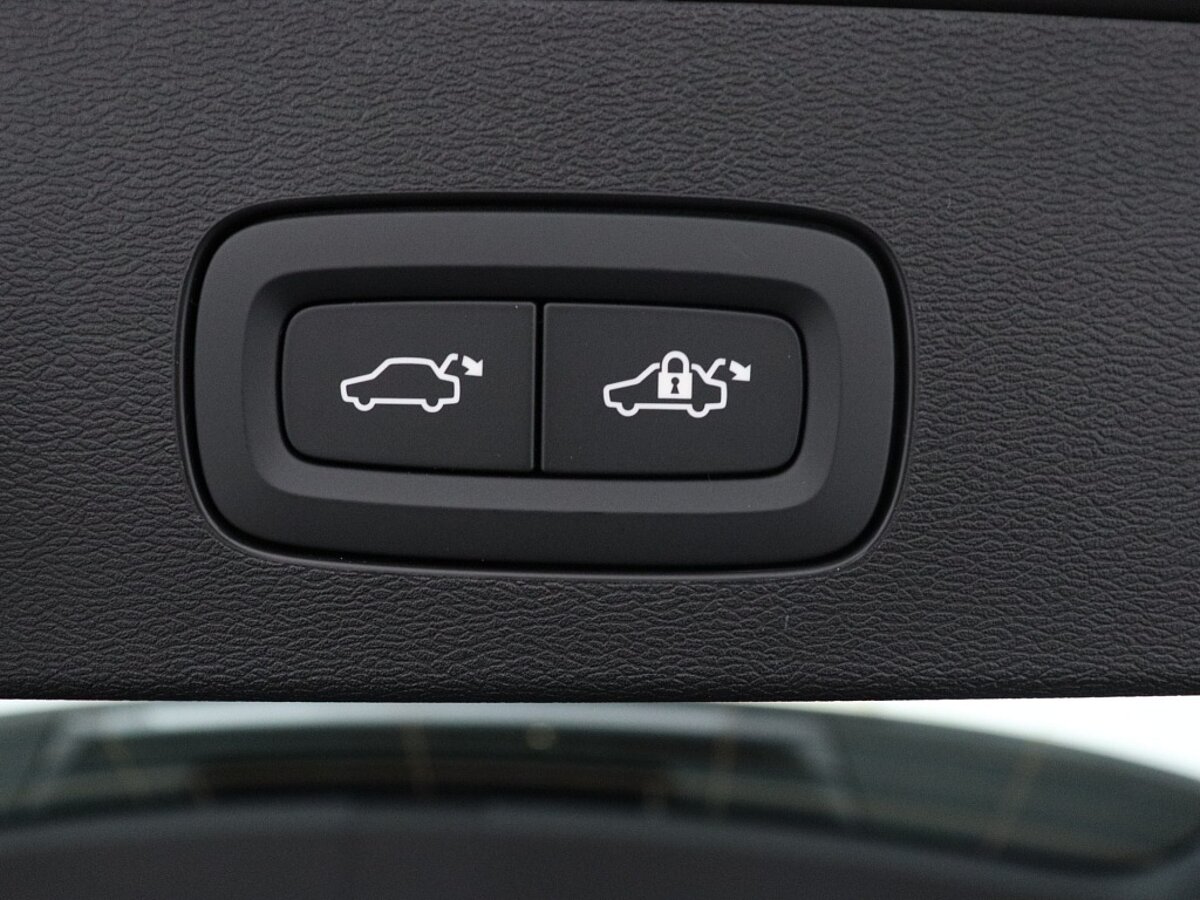 47805517 volvo v60 2 0 t6 awd ultimate bright stoelventilatie panorama dak 536b05