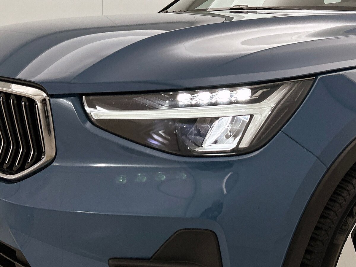 47258731 volvo xc40 xc40 t4 plus bright memorystoelen climate pack 007b46