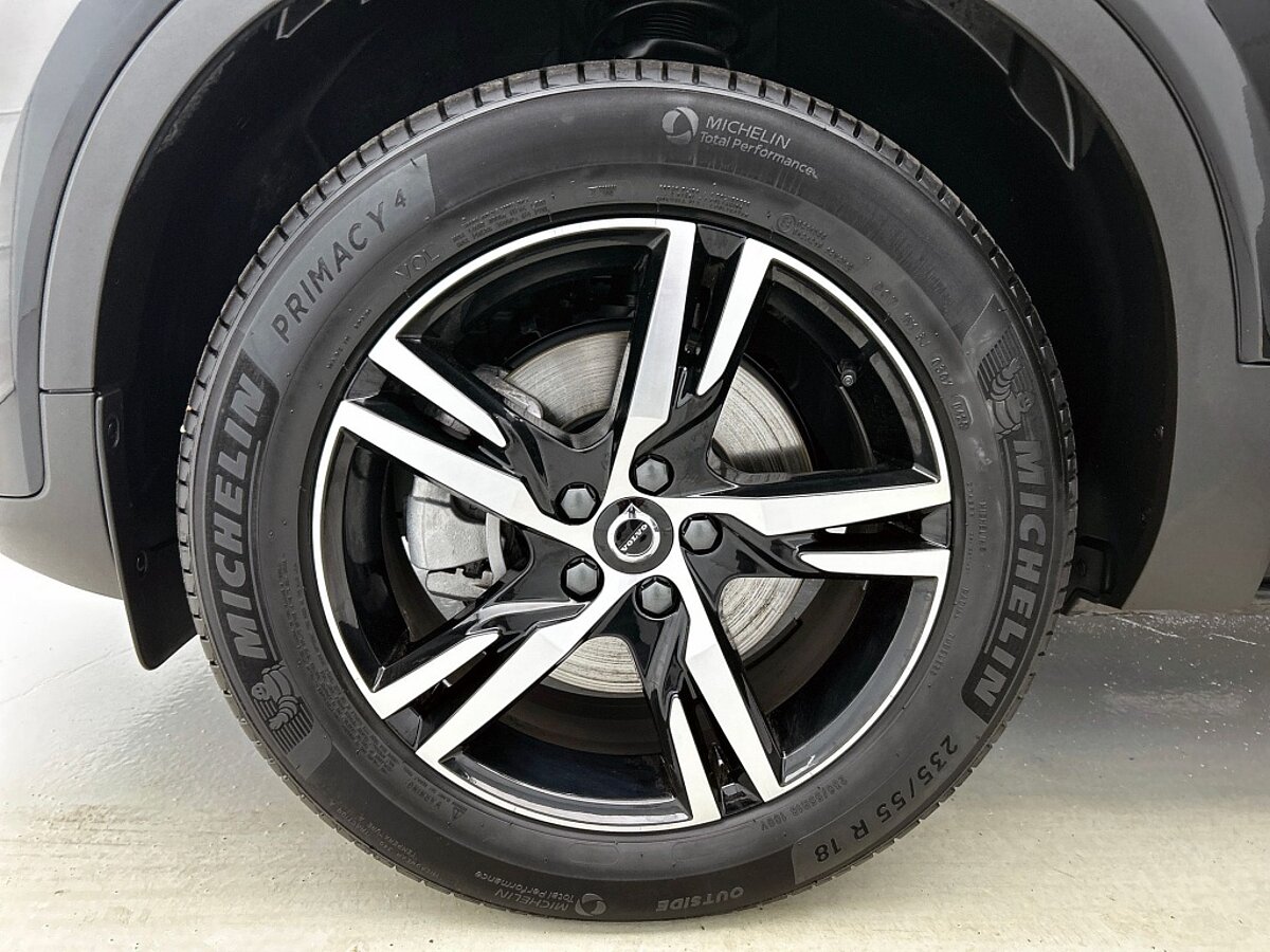 47270753 volvo xc40 2 0 b4 plus dark automaat trekhaak harman kardon 16