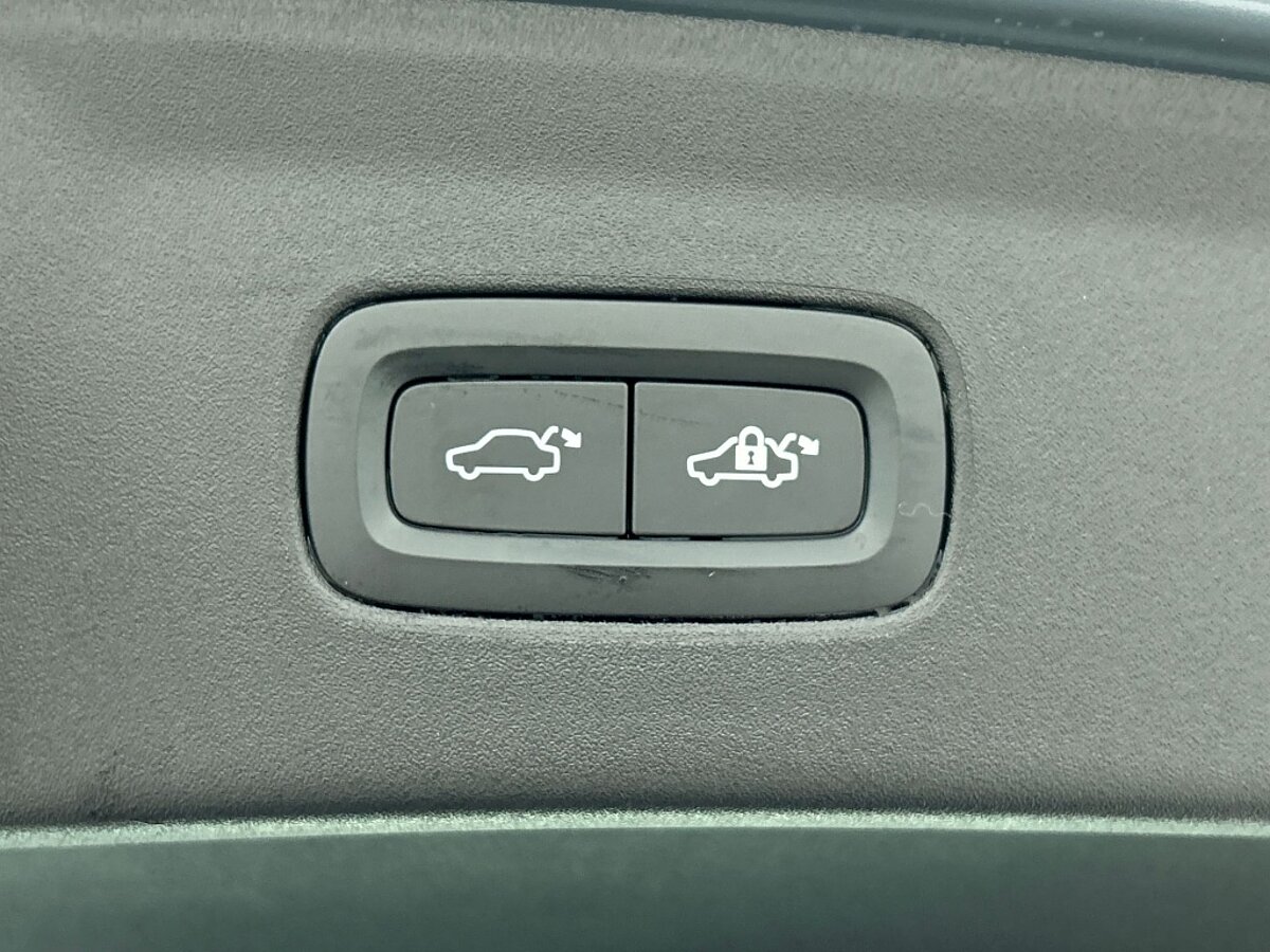 48835127 polestar 2 lrsm 82 kwh trekhaak 53