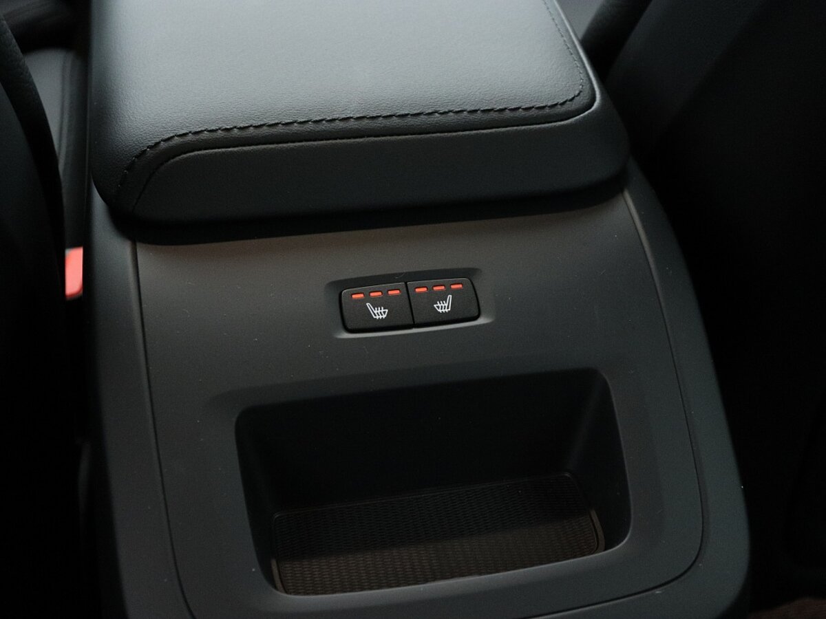 40173625 volvo v60 v60 b4 plus dark harman kardon audio nieuw uit voorraad de58b5