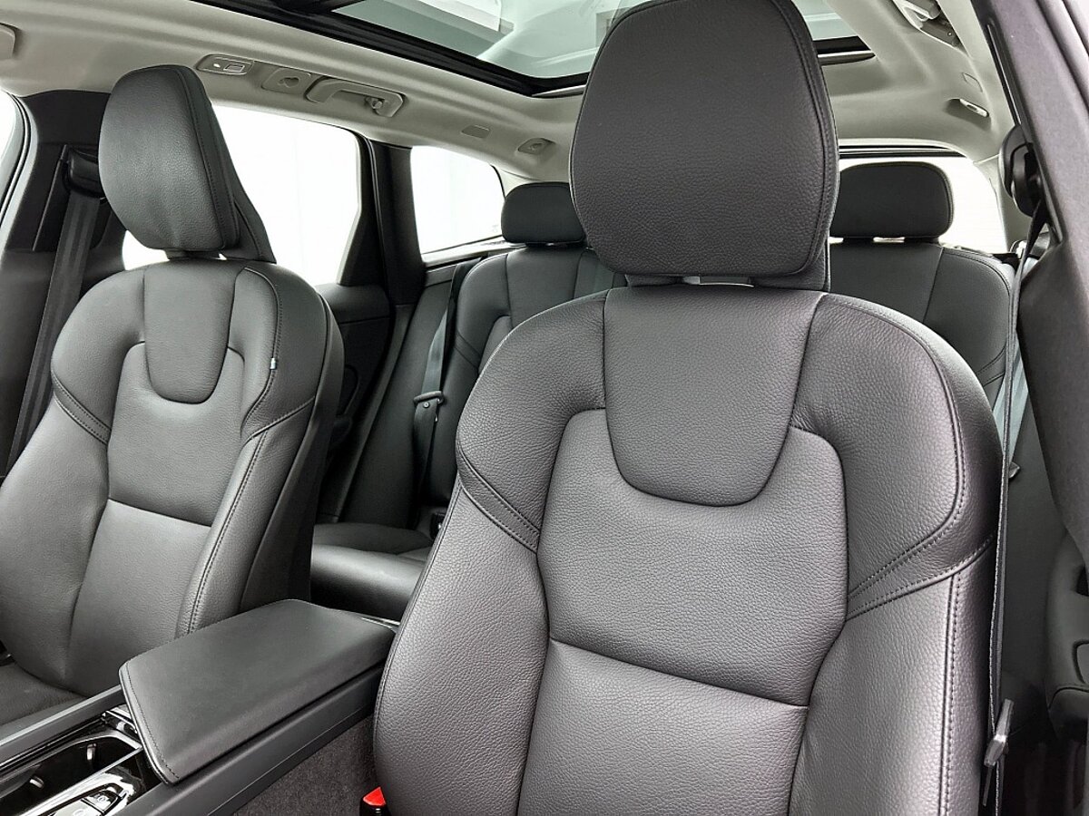 45959912 volvo xc60 2 0 t6 awd plus dark 39