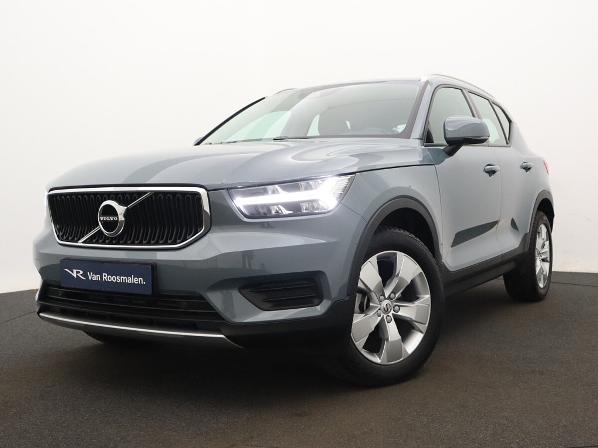 34948997 volvo xc40 1 5 t3 momentum pro lichtmetalen velgen elec achterklep c6f40a
