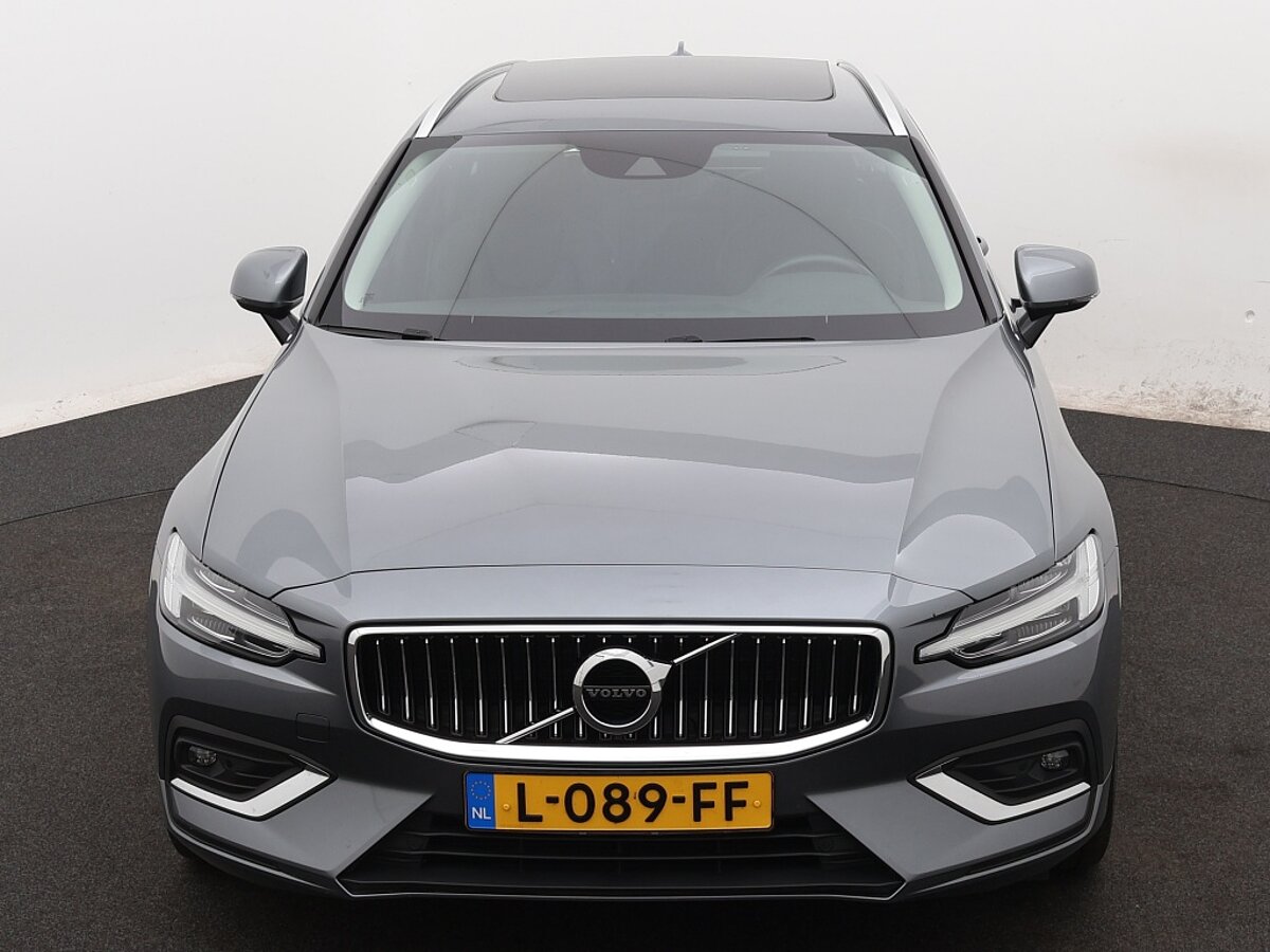 36156586 volvo v60 2 0 b3 inscription 8 03