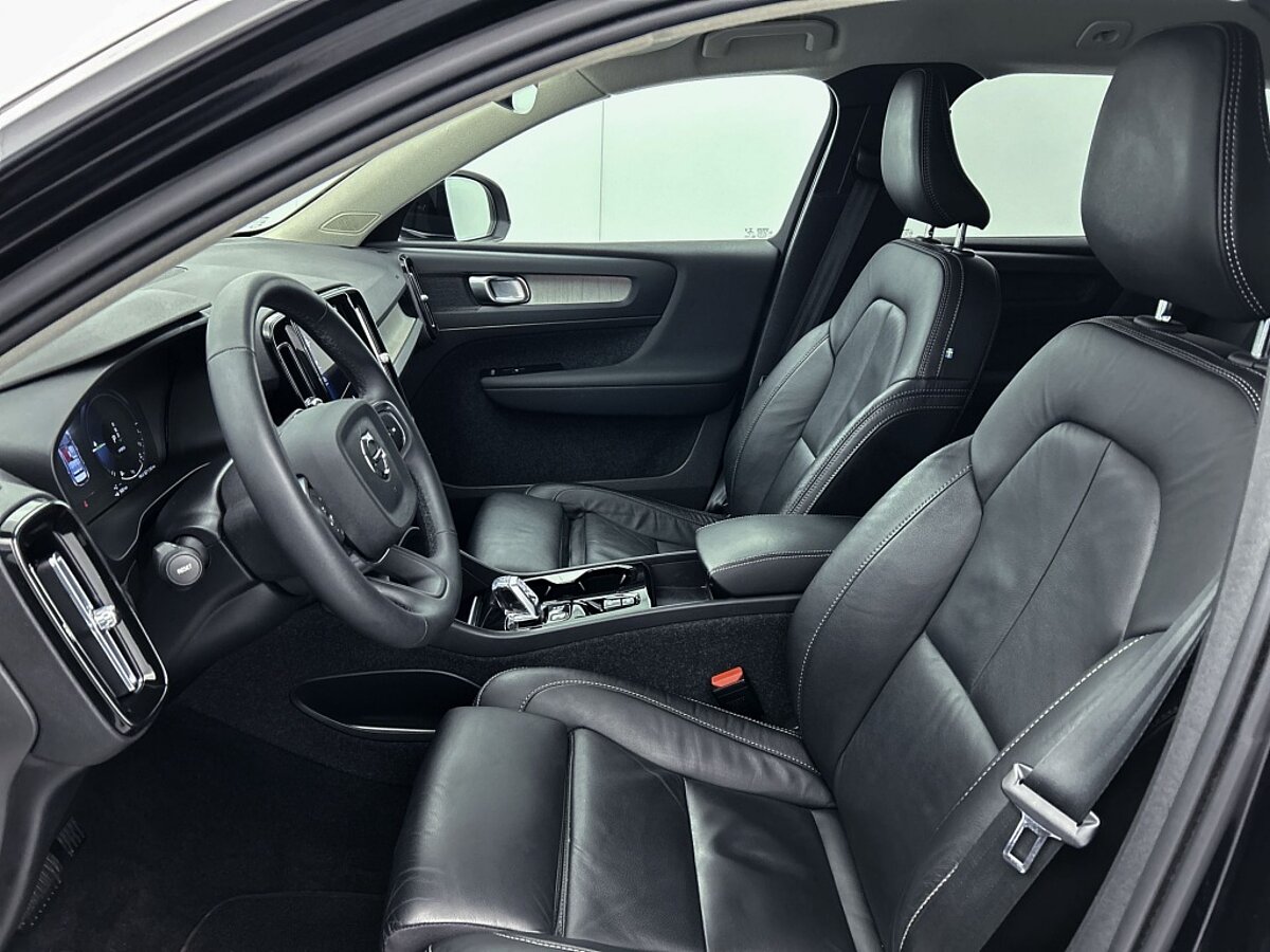 44407023 volvo xc40 1 5 t4 recharge inscription trekhaak achteruitrijcamera 980fc3