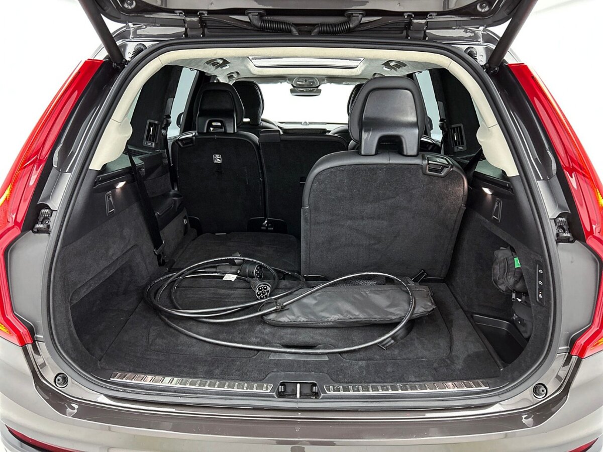 48296559 volvo xc90 2 0 t8 awd ultra dark 61