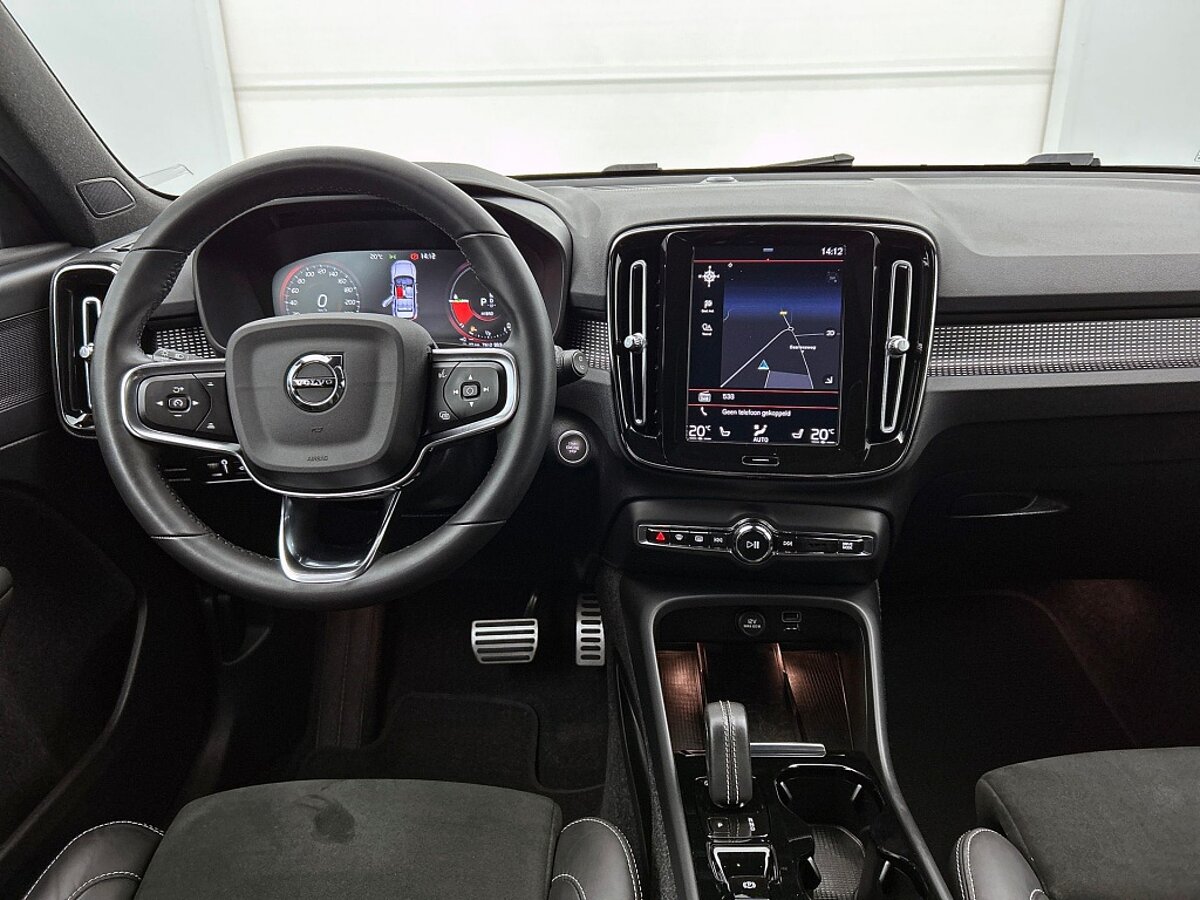 49446815 volvo xc40 1 5 t5 r design panorama dak trekhaak climate pack camer 48