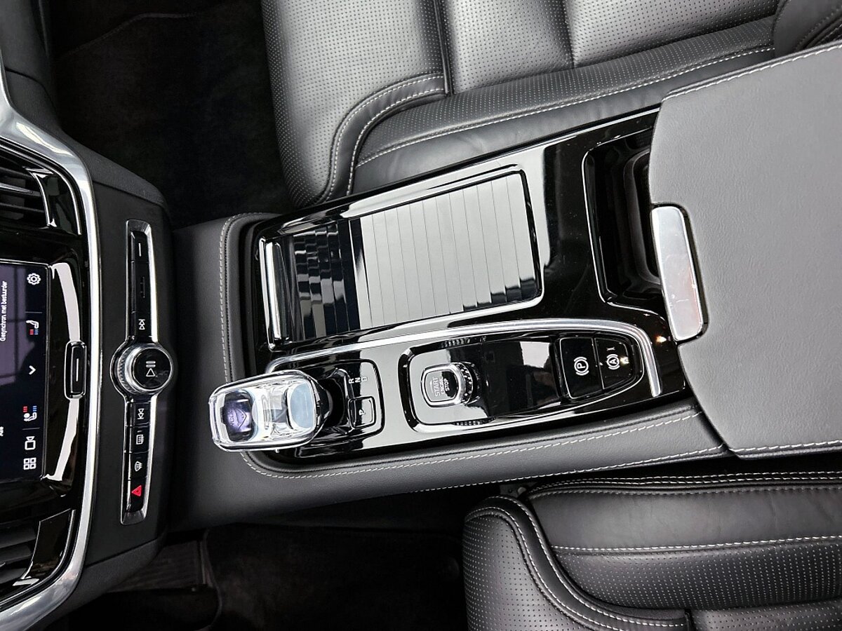 49484329 volvo v90 2 0 t6 awd ultimate bright panorama dak trekhaak leder 71