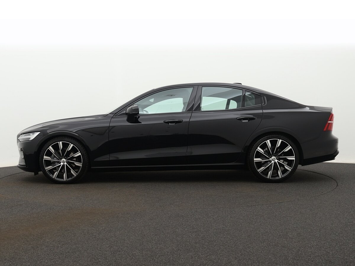 35329522 volvo s60 2 0 b3 plus dark 2 02