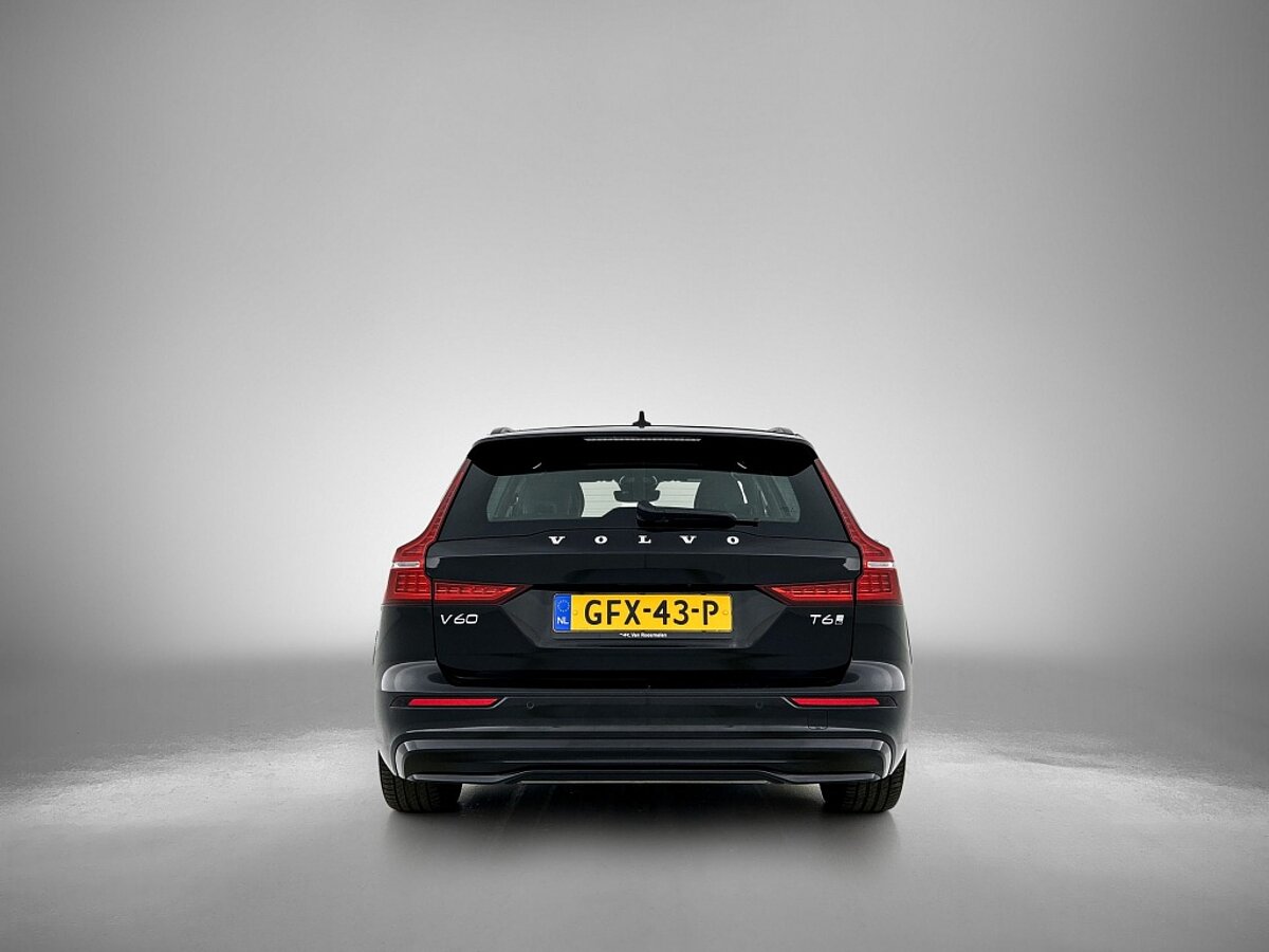 46060619 volvo v60 2 0 t6 awd plus dark 360a camera trekhaak panoramadak 3