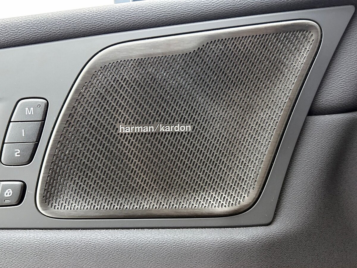 46742334 volvo xc60 2 0 t8 awd ultimate bright 360a camera 21inch velgen fba186