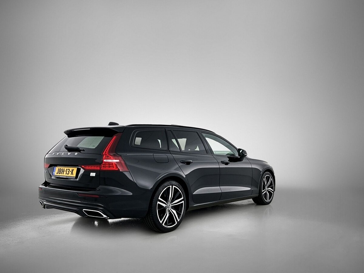 47156578 volvo v60 2 0 t6 r design pano 360 cam pilot assist trekhaak spo 4 02