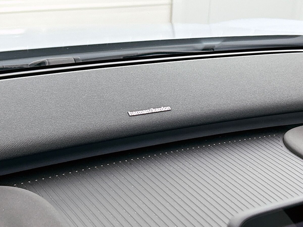 47444901 volvo ex30 extended range plus trekhaak all season banden climate pac 06