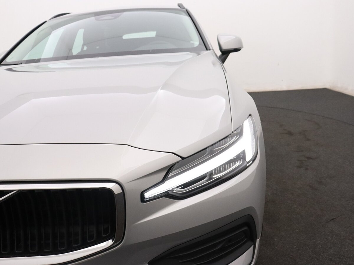 48861045 volvo v60 2 0 b3 essential edition 18 inch wielen trekhaak driver a 59