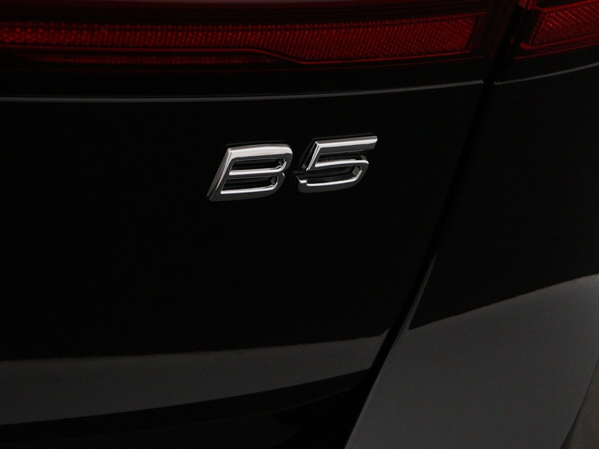 34316193 volvo v90 b5 ultimate bright 50