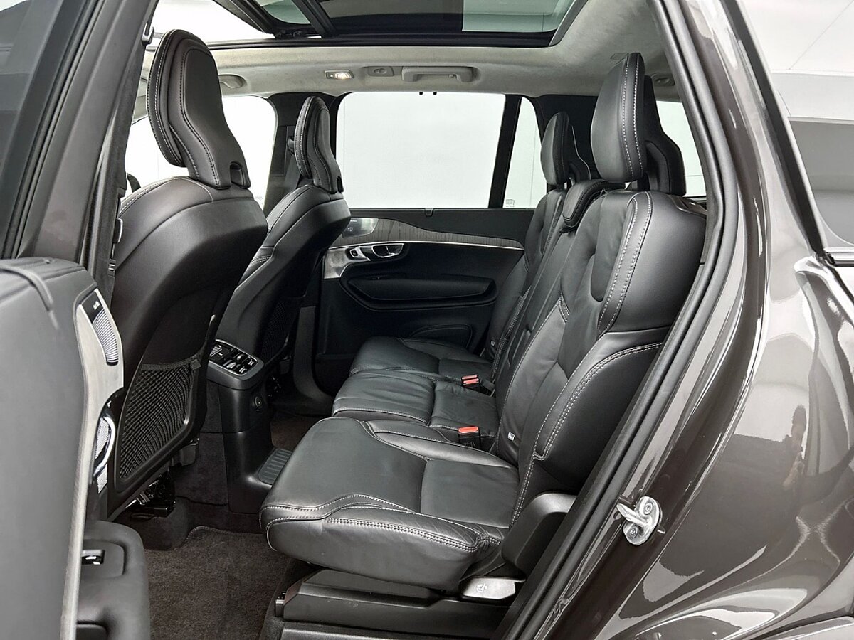 48296559 volvo xc90 2 0 t8 awd ultra dark 73